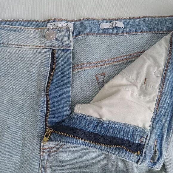 Sofía Jeans by Sofia Vergara Light Wash Distressed Denim Shorts Women's Size 20 - Picture 7 of 12